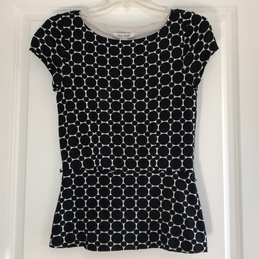 White House Black Market Size XXS